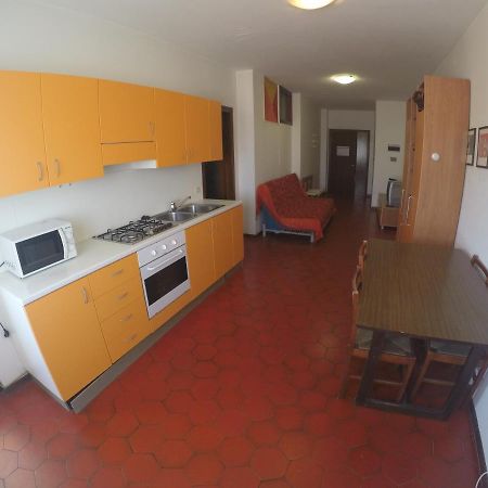 Condominio Commerciale Caorle Kültér fotó