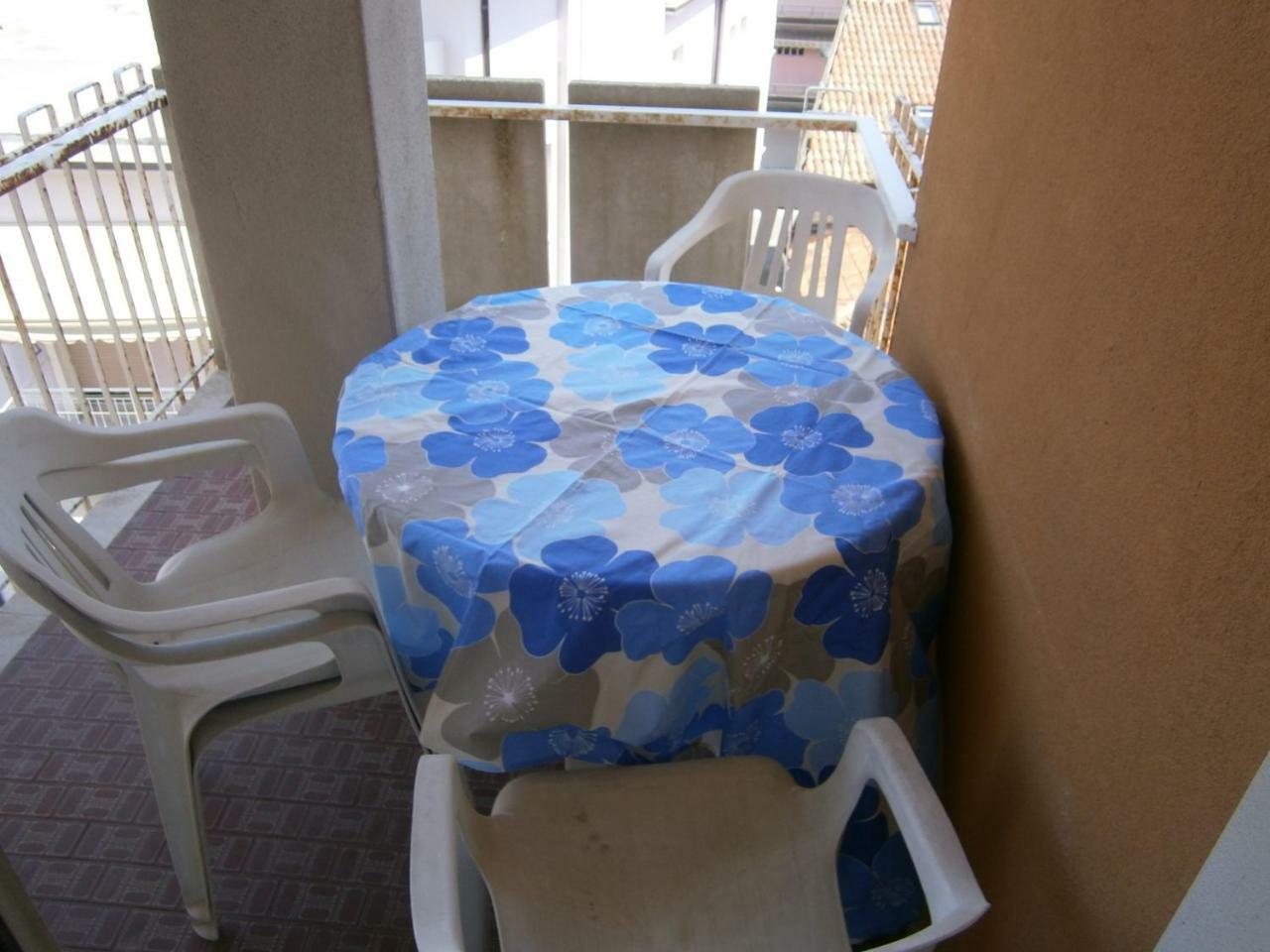 Condominio Commerciale Caorle Kültér fotó